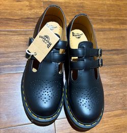 Doc Martens Mary Jane