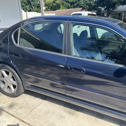 2002 Nissan Maxima 6 Speed 