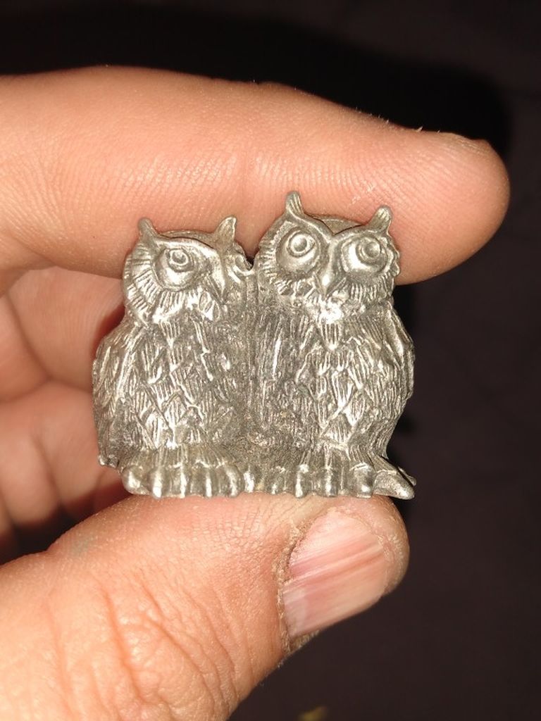 Vintage Hudson Pewter Owls Statue