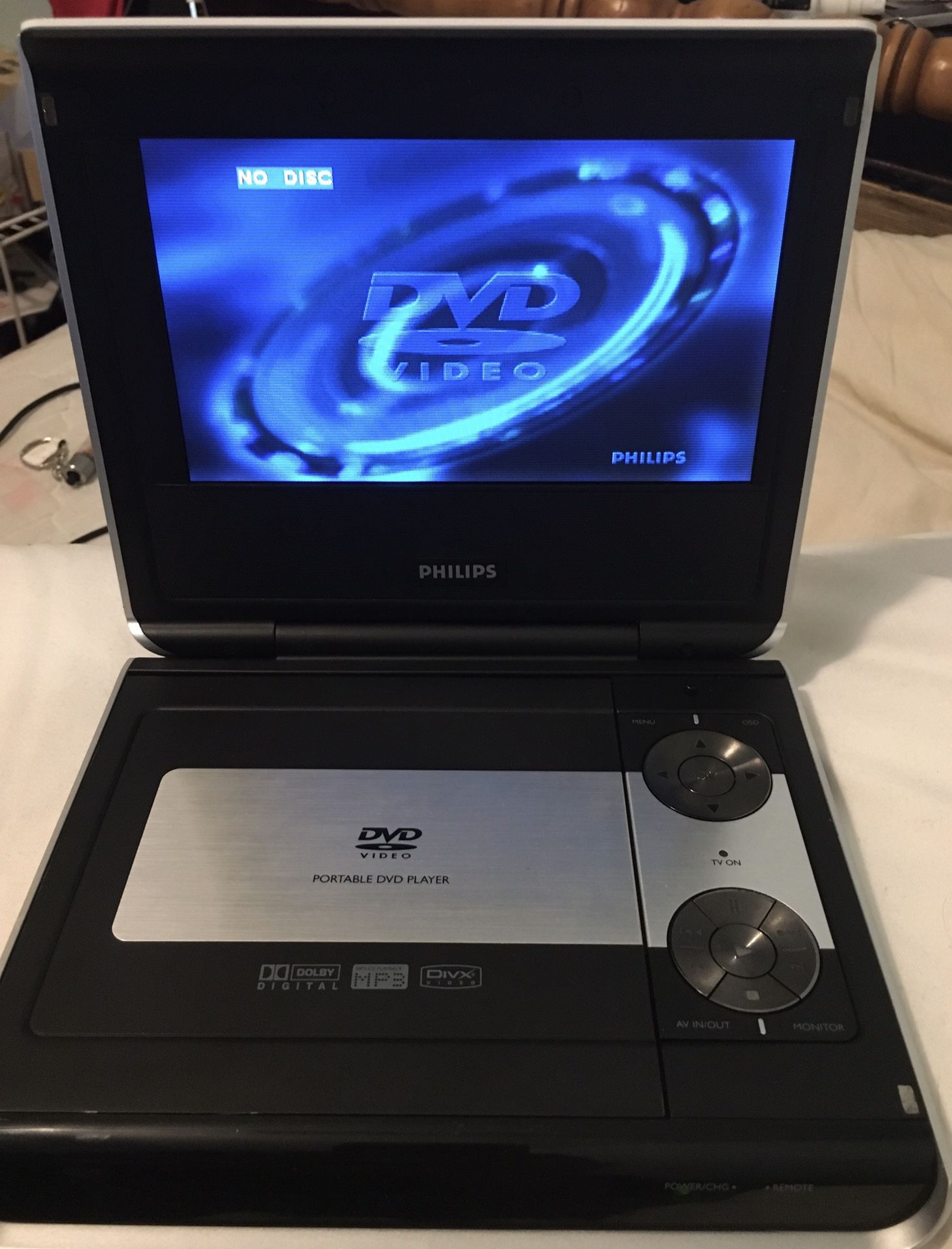 Phillips Portable DVD Player w/Travel Case