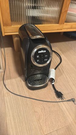 Lavazza Capsule Espresso Machine