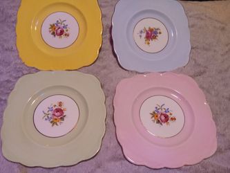 Royal Grafton Vintage China, 11 Salad Plates