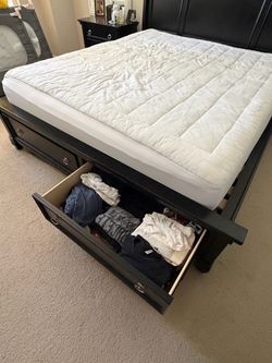 Bedroom Set - Ashley MILLENNIUM