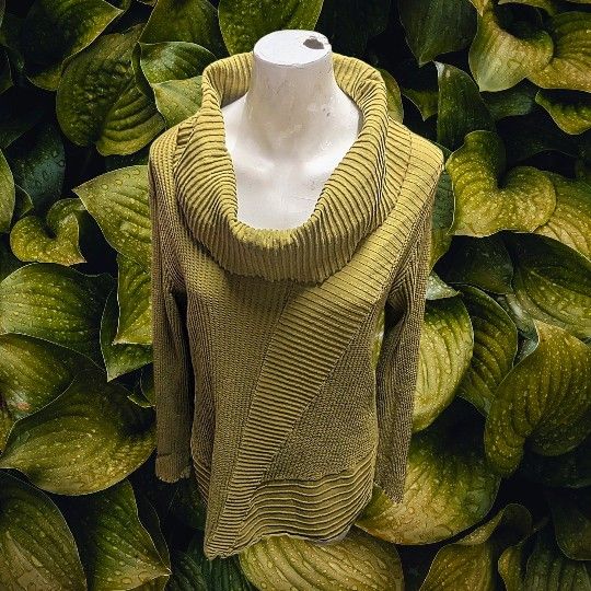 Women's Fenini Turtle Neck Blouse