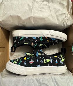 Toms Fenix double strap shoes( Glow in the dark) toddler 8c