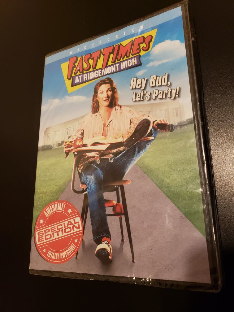 Fast Times at Ridgemont High DVD (NEW)