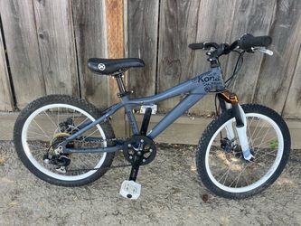 Youth Kona bike disc brakes 20 inch wheels