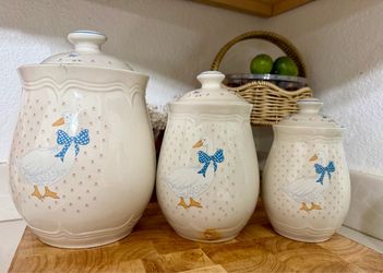 Goose jars