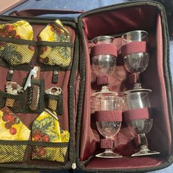 Picnic Time Insulated Wine Bottle Tote Cooler Crossbody Bag To-Go Carrier For 4 People 