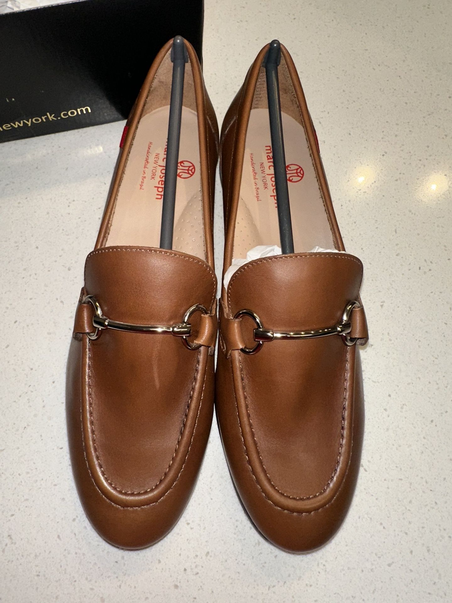 WOMEN’S 8.5 MARC JOSEPH BROWN LOAFER