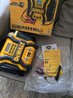 Jumper dewalt multiple options