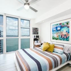 Queen, Low Platform With Built-In End Tables