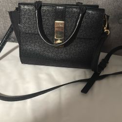 Guess Crossbody 