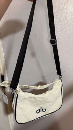 Purse cross body