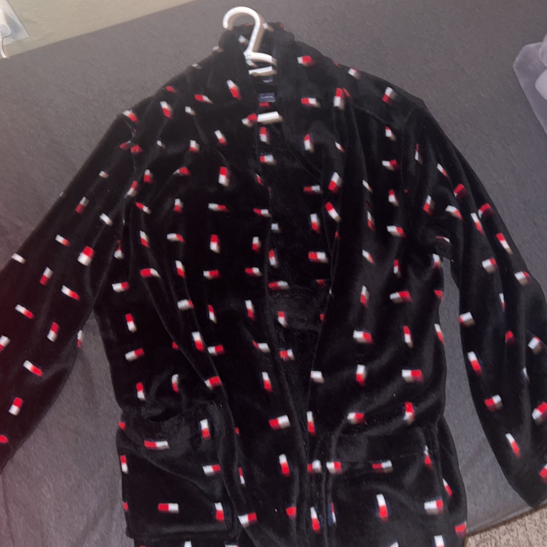 Tommy Hilfiger Robe For Sale ✅