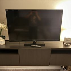 INSIGNIA 50 INCH FLATSCREEN TV TELEVISION