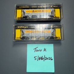 2 BACHMANN N SCALE AVISUN COVERED HOPPERS In Cases One In The Original Case