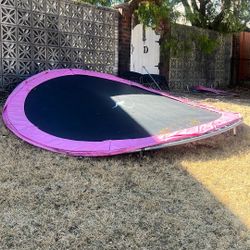 Free Trampoline 