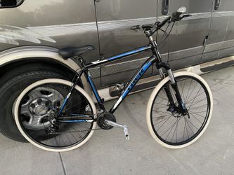 Trek 3700 three series mountain bike deals