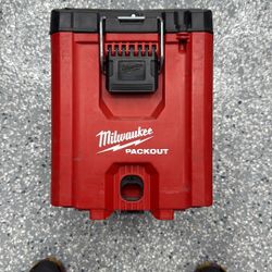 Milwaukee PACKOUT 10 in. Compact Portable Tool Box with Adjustable Dividers and Interior Storage Tray