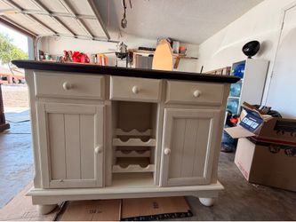 Bar table
