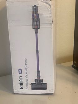 Cordless vacuum
