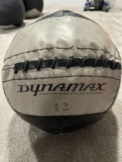 Dynamax Medball 12lb 
