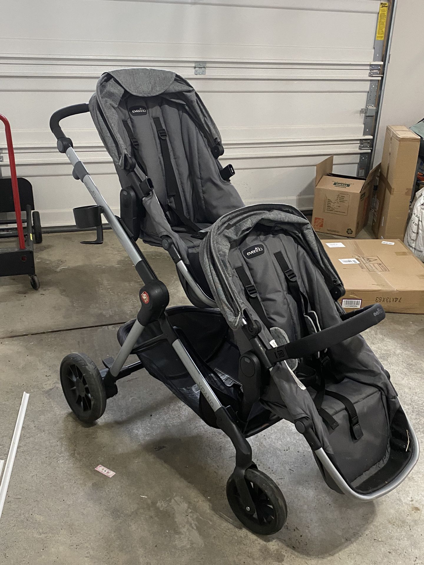 Double Stroller, including 2 Seats and A Car Seat