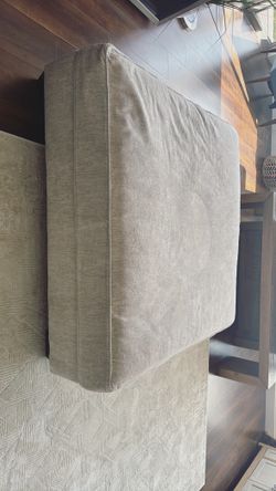 Free Ottoman