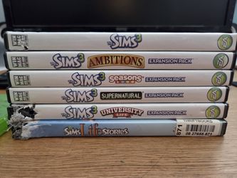 Sims 3 collection for PC. 7 discs in total