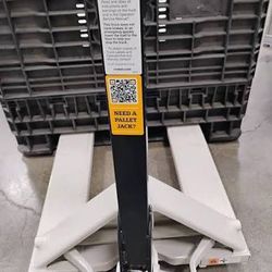 Crown Pallet Jacks Lots Available New N Used Read!