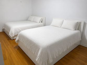 Queen bed frame and Mattress