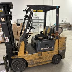 CAT LP Forklift 