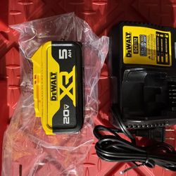Dewalt 20v 5 Ah Battery And Charger