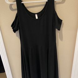 Black Dress (M)