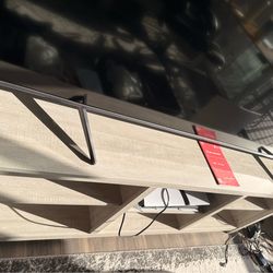TV stand for TV up to 75’