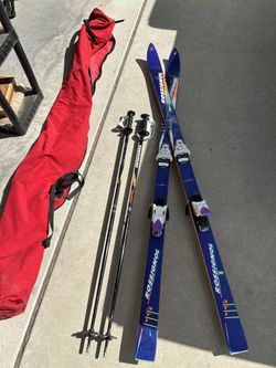 Skis