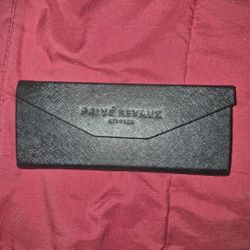 Prive Revaux glasses case