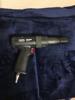 Husky Vibration Damped Air Hammer