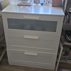 Brimnes IKEA Dresser White