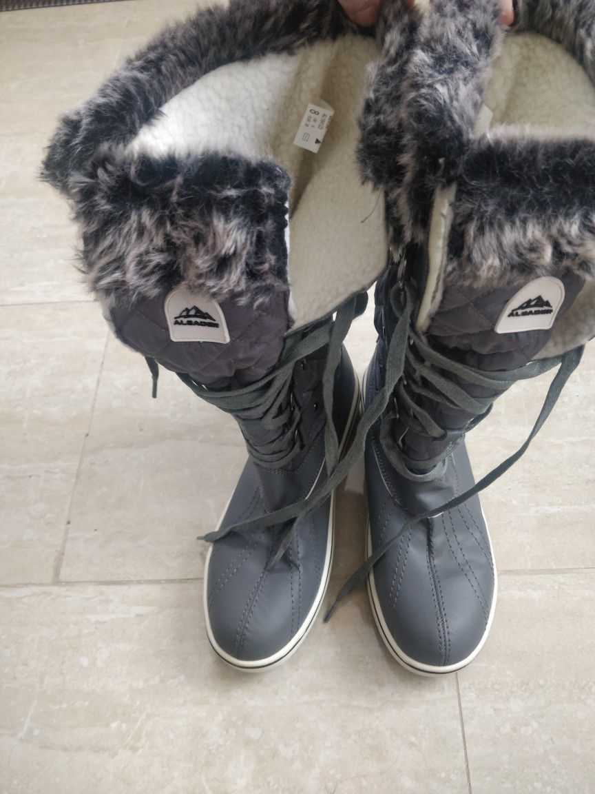 Snow Boot For Women Size 8