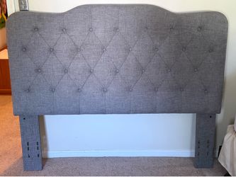 Queen Fabric Headboard!  Upgrade your bedroom with this  classy gray, durable fabric headboard.  It’s in excellent condition, adds a premium look to a