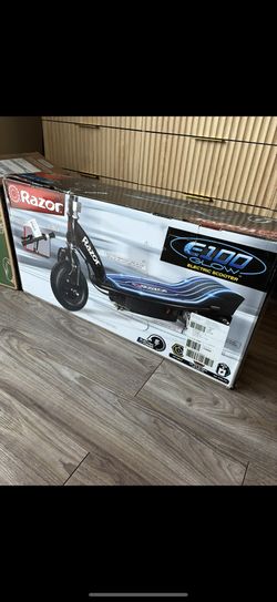 RAZOR E100 Glow Electric Scooter