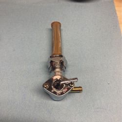 Rear Facing 90deg 22mm Petcock - Harley Davidson 