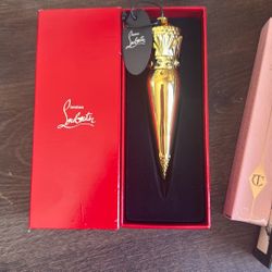 Christian Louboutin Ultras, Silky Lipstick
