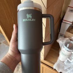Stanley Tumbler Grey 