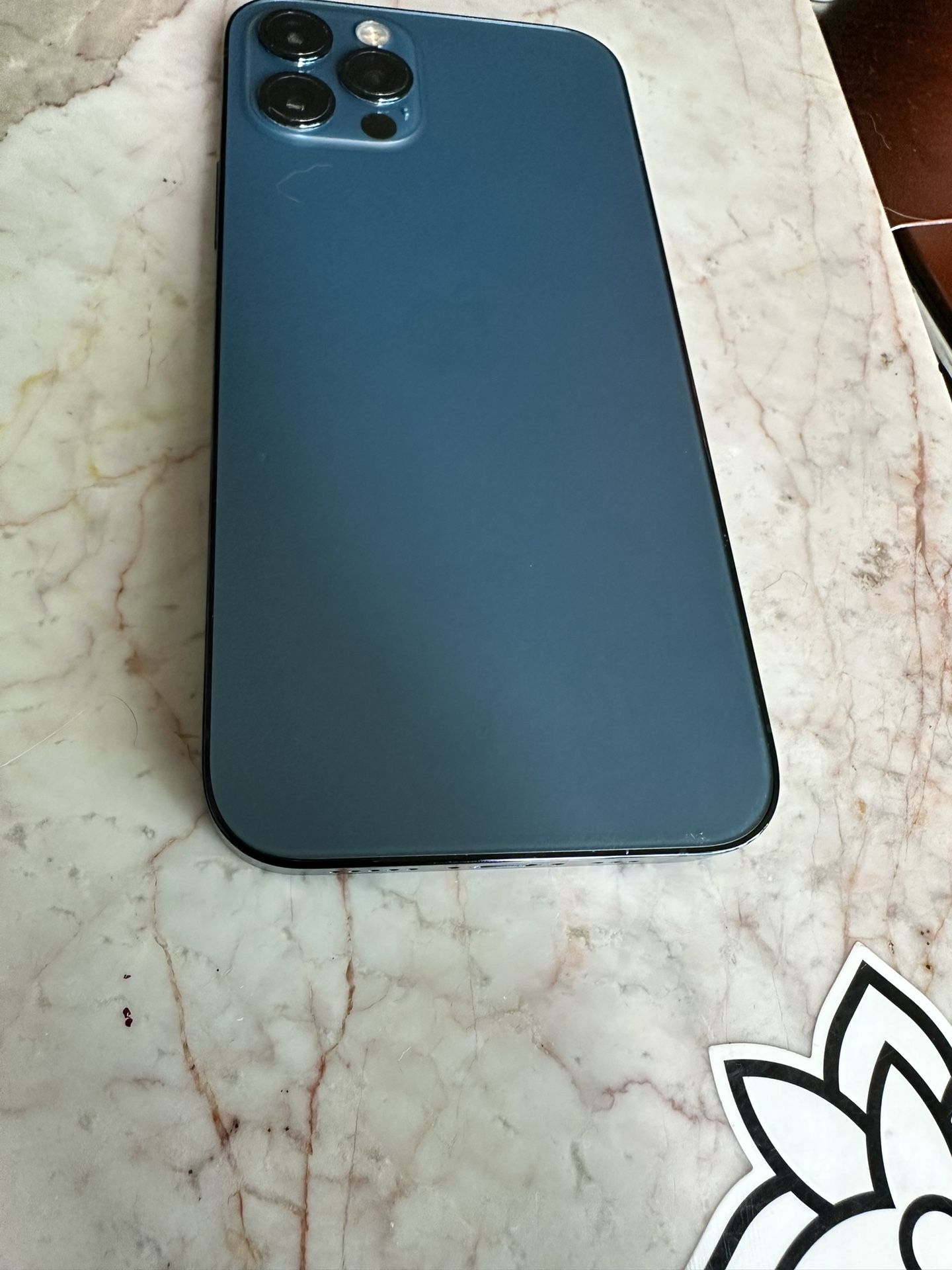 iPhone 12 Pro 512GB Pacific Blue Unlocked iPhone for Sale in Clovis, CA