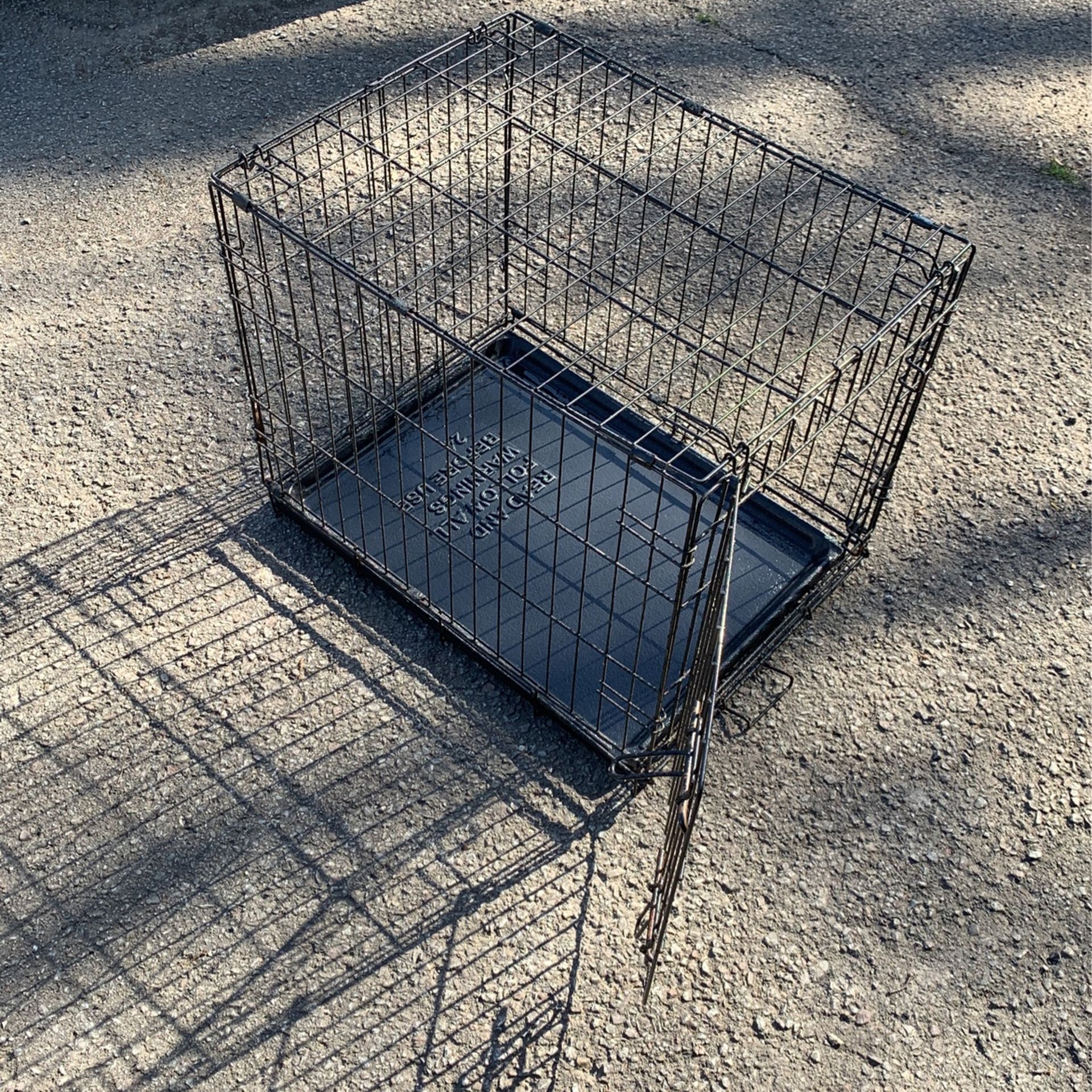 Small Dog Kennel 