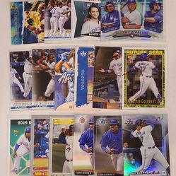 16 DIFFERENT VLADIMIR GUERRERO JR. BASEBALL CARDS
