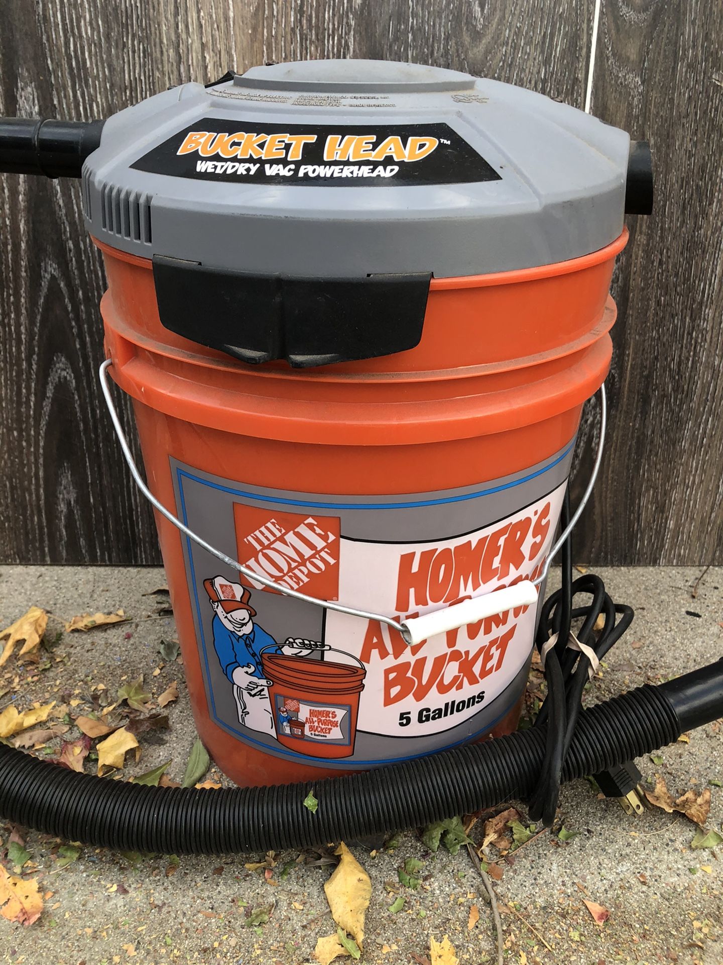 Home Depot bucket head wet dry vac for Sale in Chino, CA OfferUp